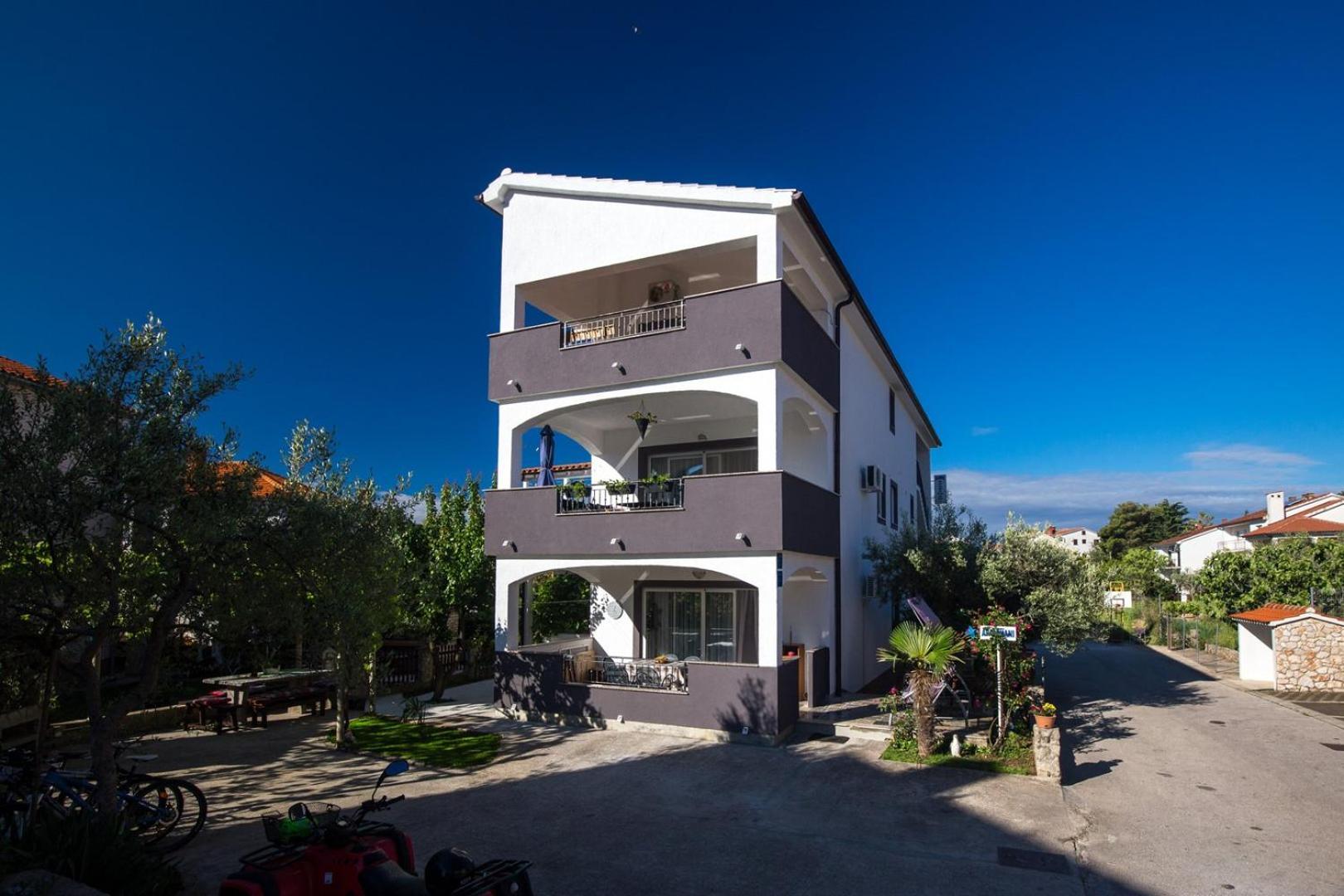 Charming Apartments Dodo Krk Town Dış mekan fotoğraf